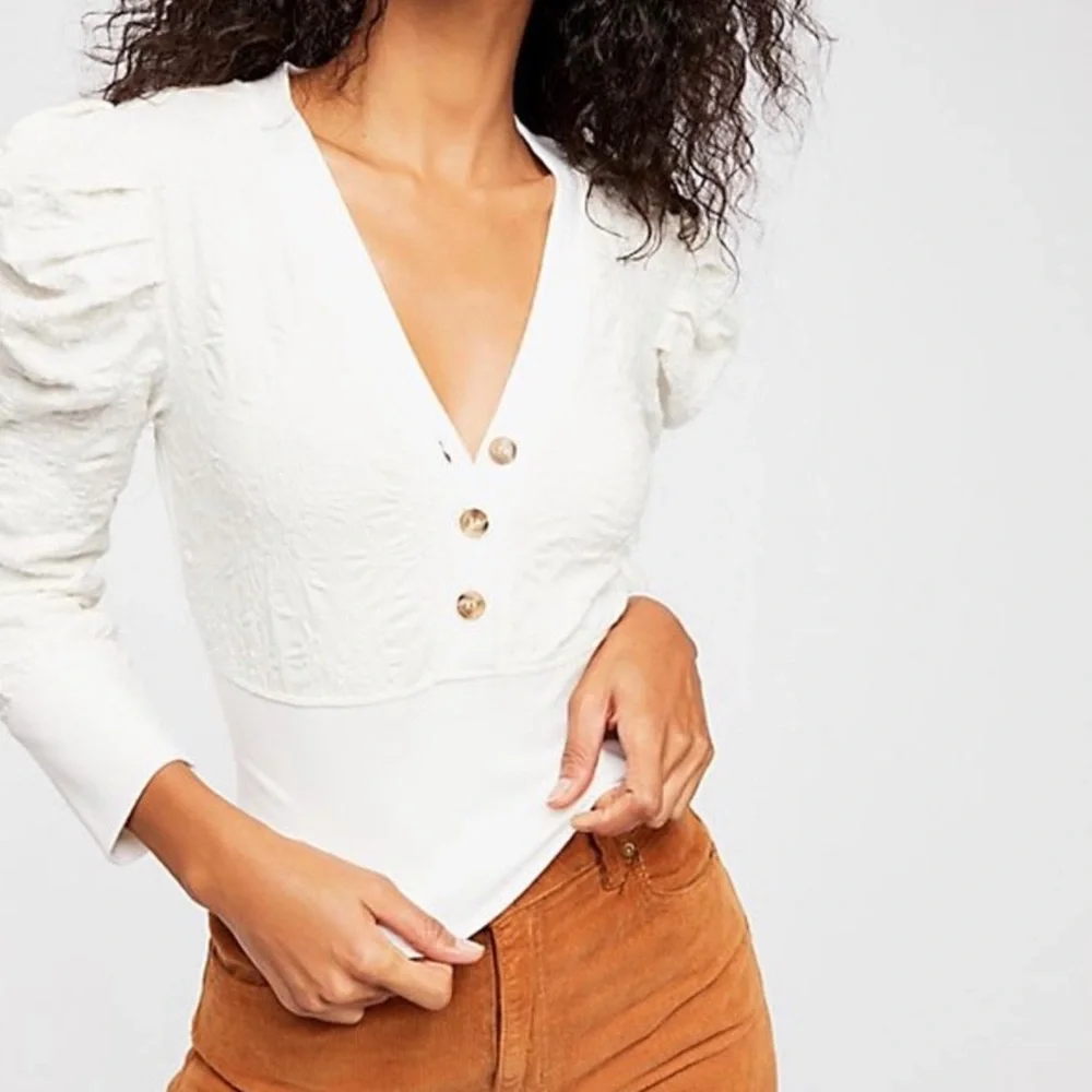 FREE PEOPLE Gemma Puffed-Sleeve‎ Henley Top